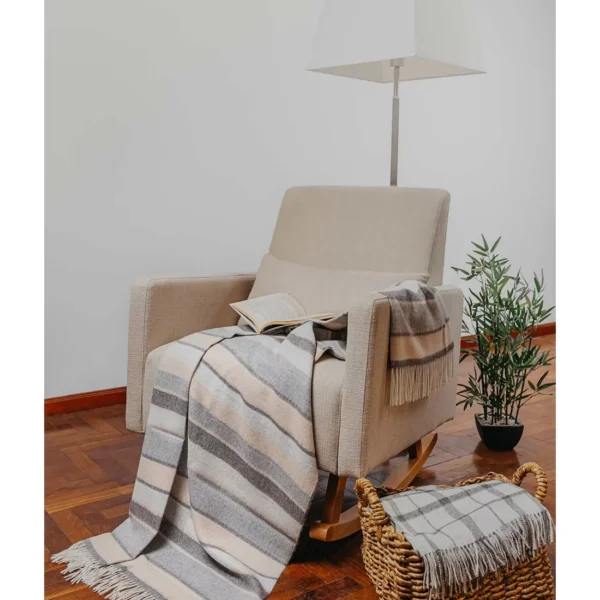 Alpaka Decke "VISCACHA" aus 100% Baby Alpaka